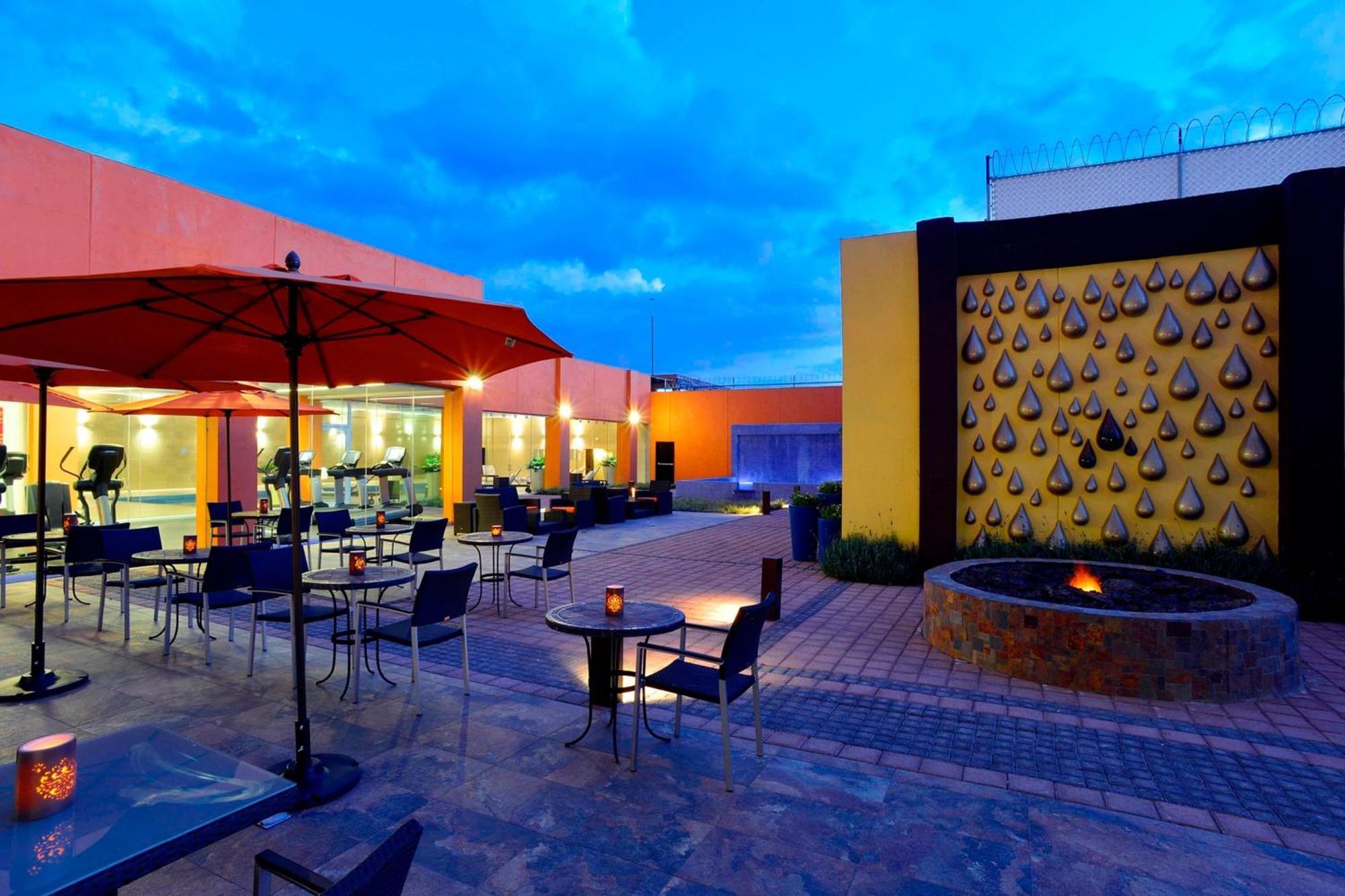 Courtyard Toluca Tollocan Экстерьер фото