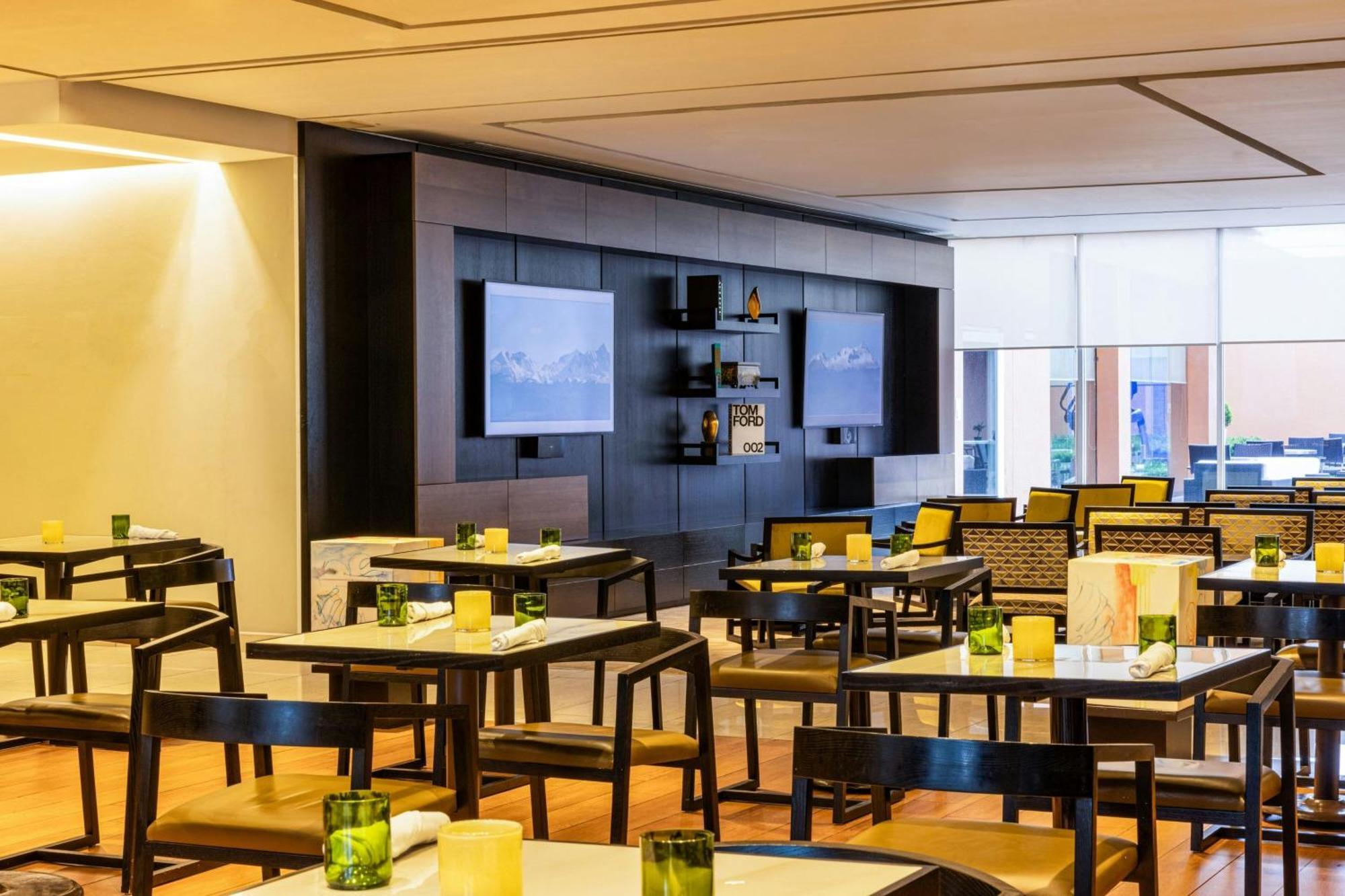 Courtyard Toluca Tollocan Экстерьер фото
