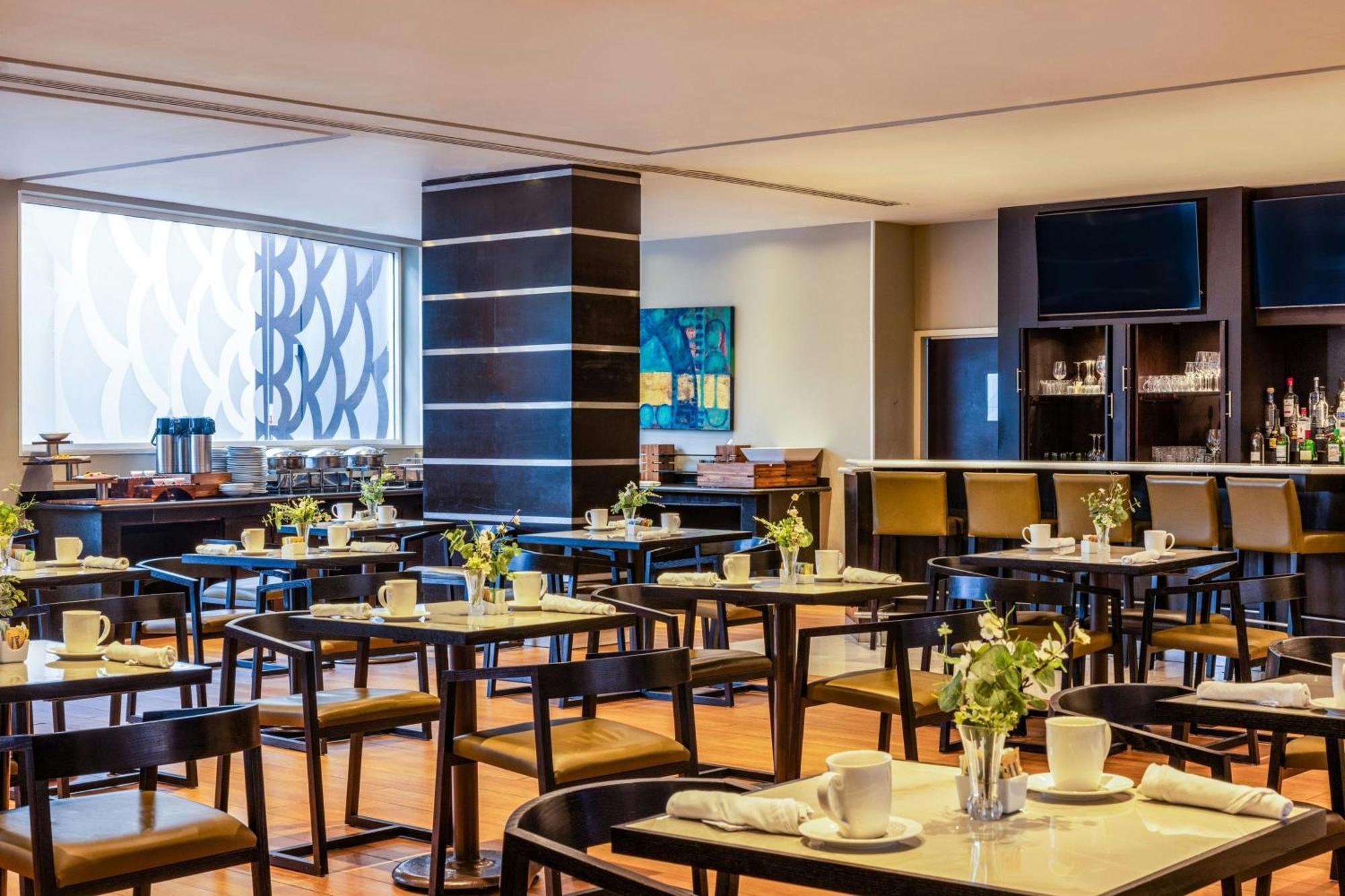 Courtyard Toluca Tollocan Экстерьер фото